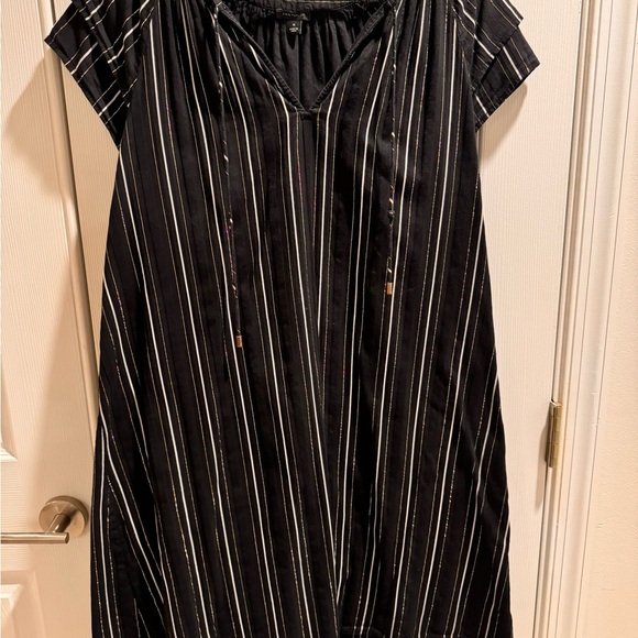 Ann Taylor Black Shift Dress with Metallic Gold and White Stripes Size 10 - Picture 2 of 6